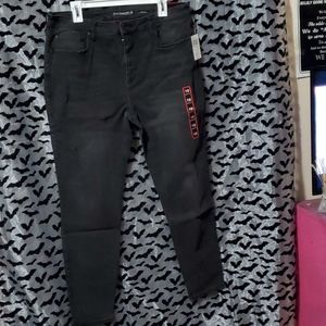 Blackheart skinny jeans size 19